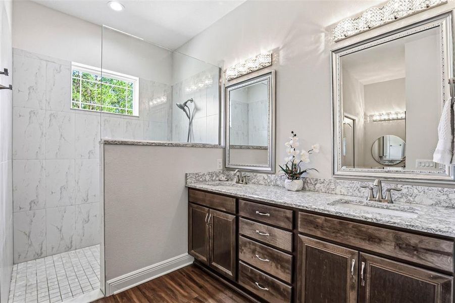 Furnished interior view inside a new home in , Wesley Chapel (Image 33).