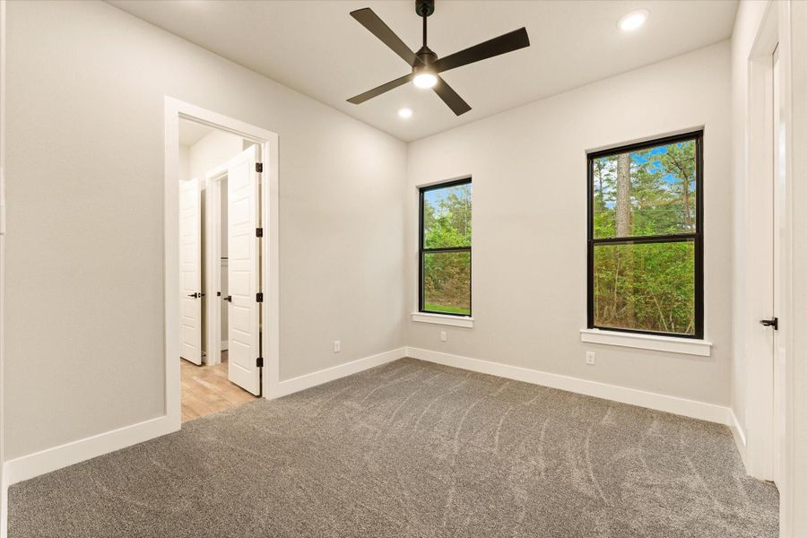 Spacious, unfurnished interior of a new home in , Huntsville (Image 39). Spacious, unfurnished interior of a new home in , Huntsville (Image 39).
