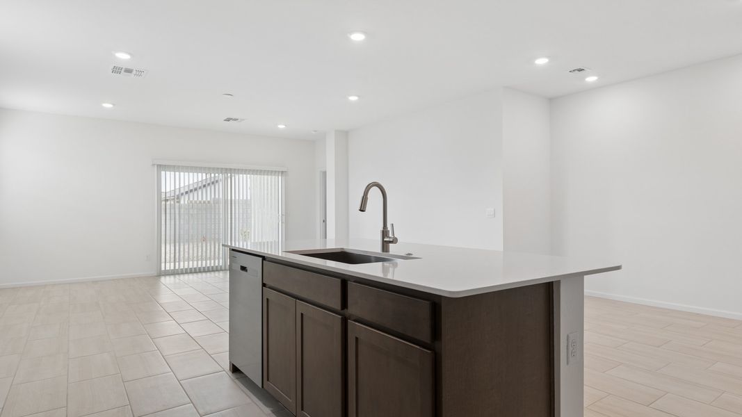 Image 27 of a home in Copper Falls.