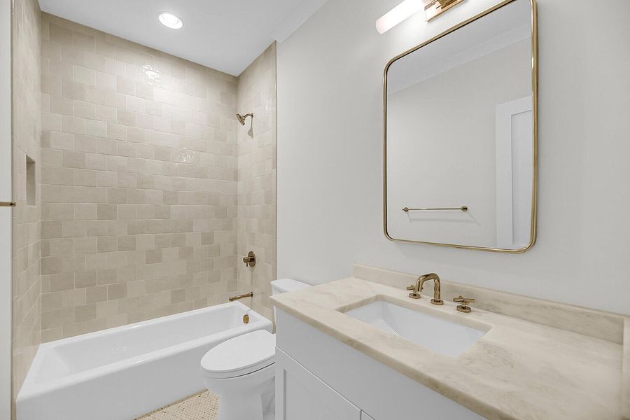 Furnished interior view inside a new home in , Johns Island (Image 5). Furnished interior view inside a new home in , Johns Island (Image 5).