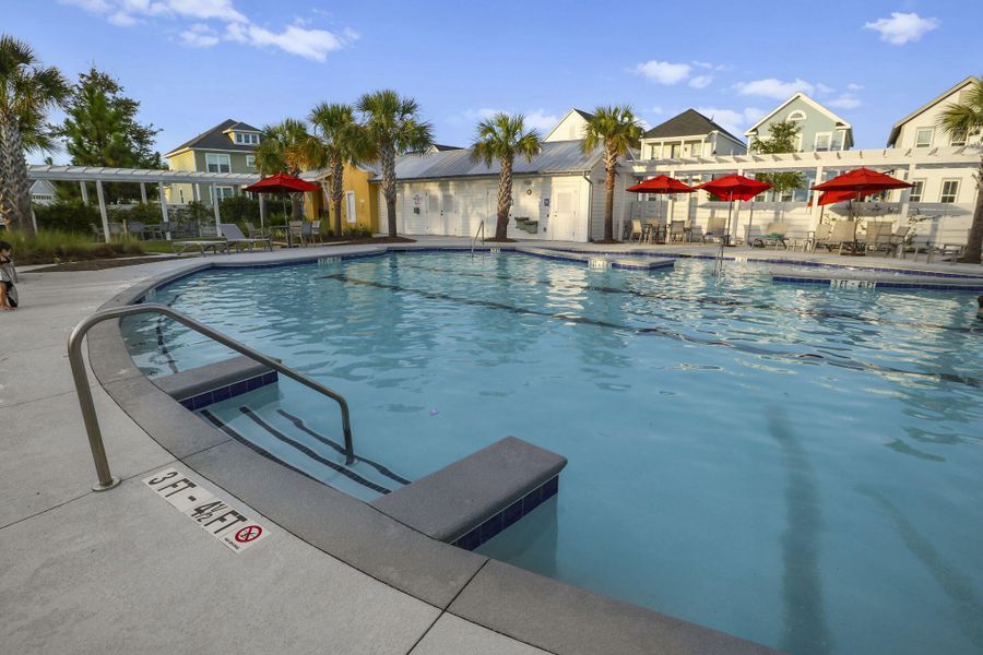 Community amenities in , Summerville (Image 68).
