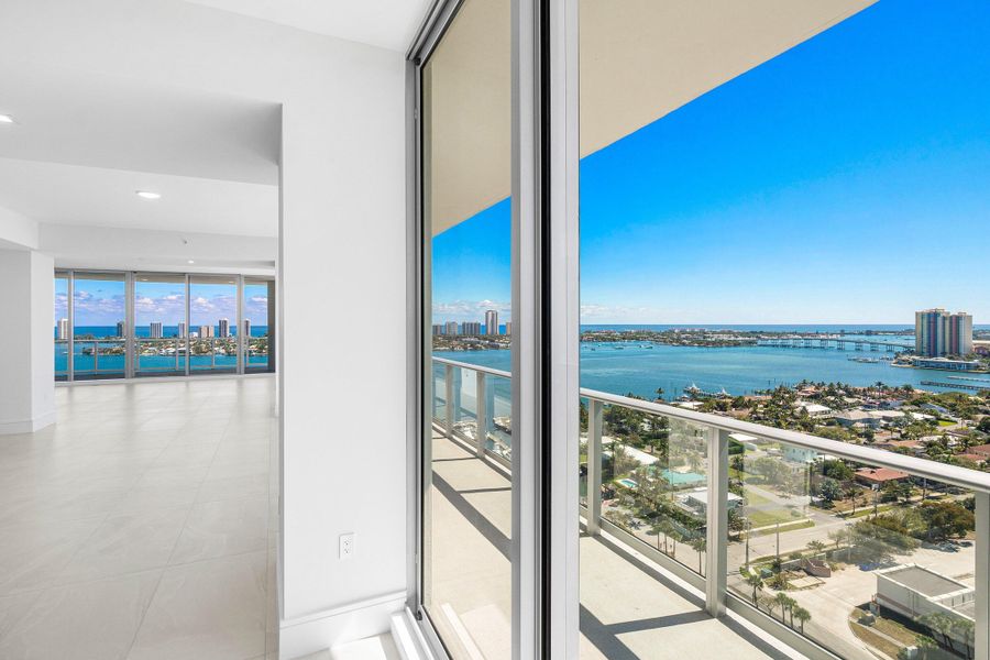 Dining Room Southeast