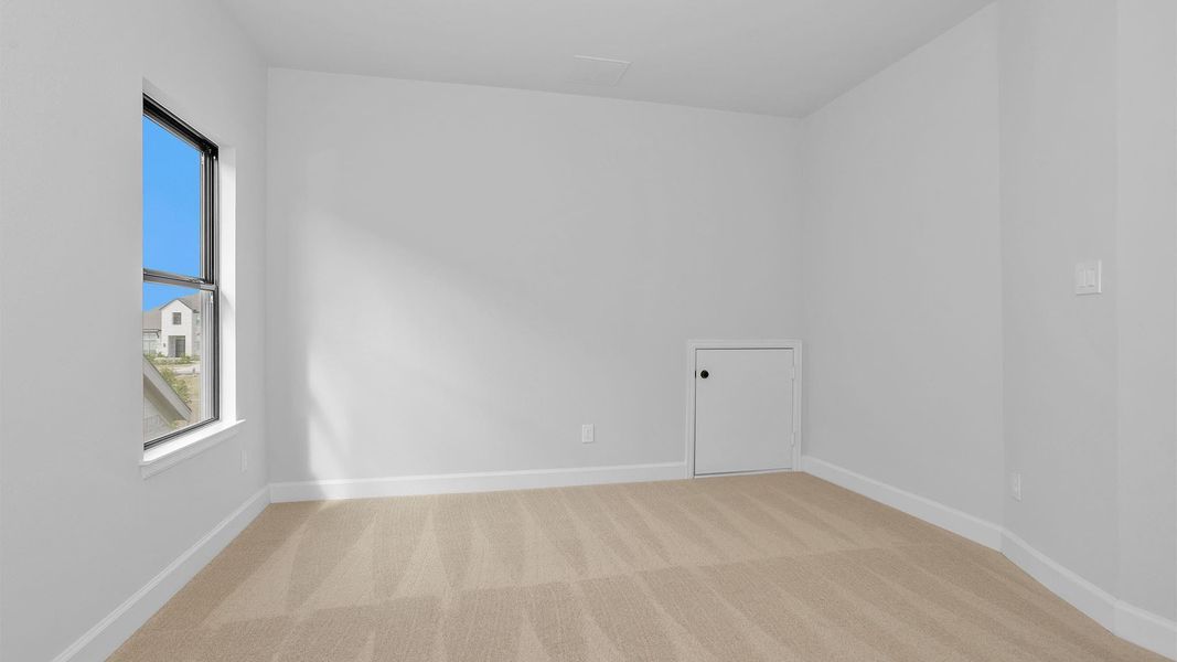 Spacious, unfurnished interior of a new home in Bridgeland 55', Cypress (Image 6).