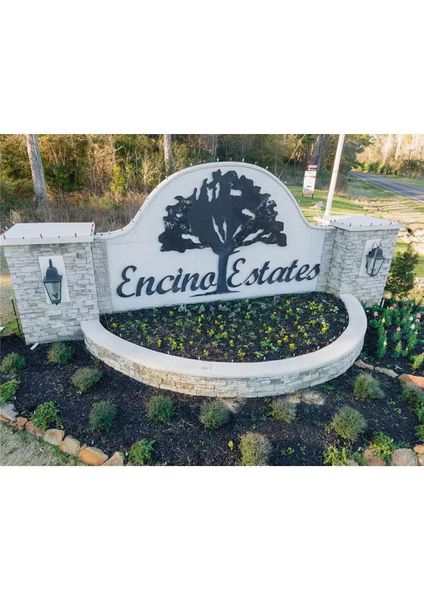 Image 33 of a home in Encino Estates. Image 33 of a home in Encino Estates.