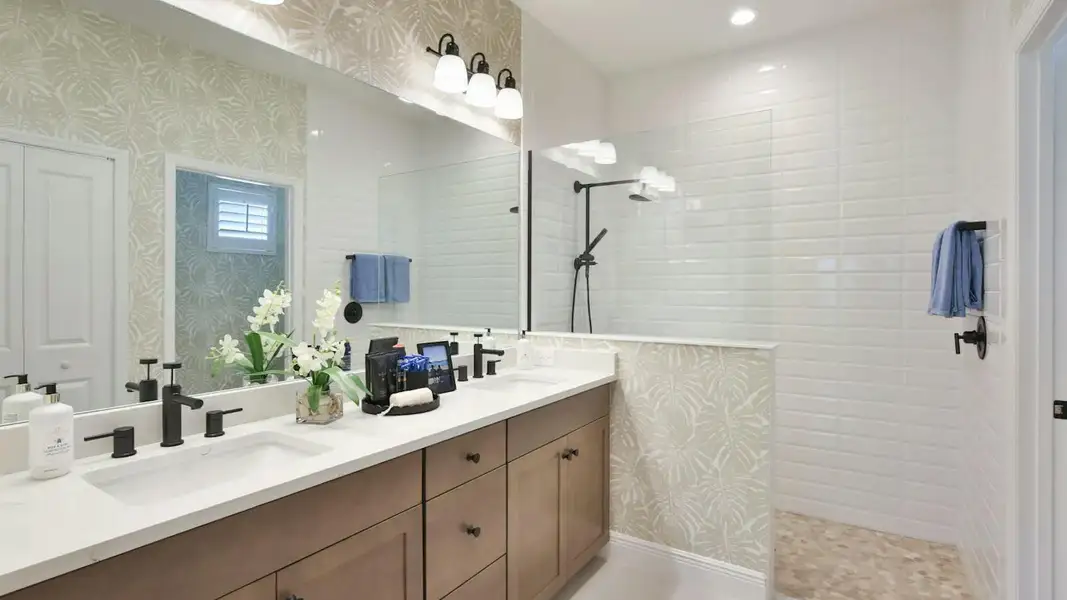 Furnished interior view inside a new home in Boca Royale Golf & Country Club Real Estate and Homes for Sale in Englewood, FL - Neal Communities, Englewood (Image 8). Furnished interior view inside a new home in Boca Royale Golf & Country Club Real Estate and Homes for Sale in Englewood, FL - Neal Communities, Englewood (Image 8).
