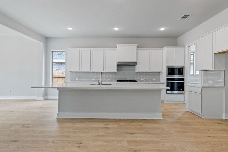 Gorgeous Open Concept Kitchen Gorgeous Open Concept Kitchen