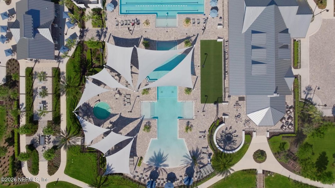 Community amenities in , St. Johns (Image 8).