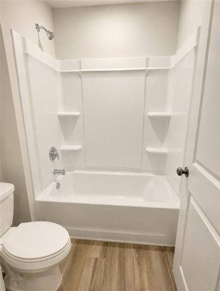 Furnished interior view inside a new home in Alcovy Trace, Lawrenceville (Image 12).