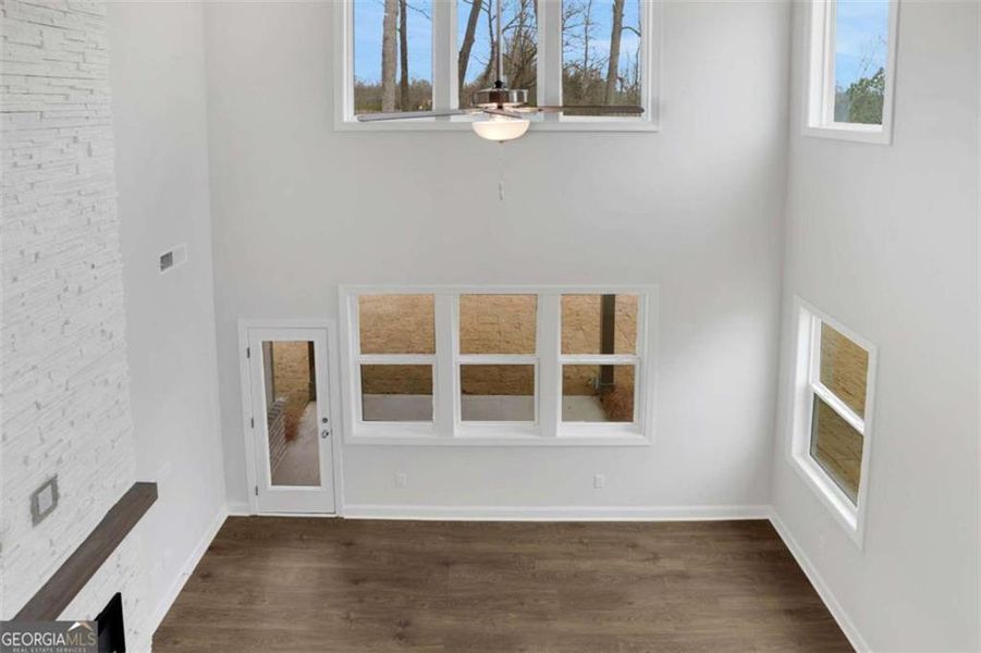 Spacious, unfurnished interior of a new home in The Paddocks at Doc Hughes, Buford (Image 26).