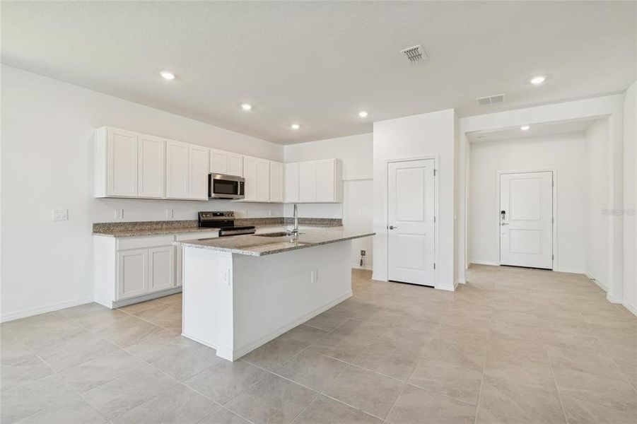 Furnished interior view inside a new home in Southpointe, Palmetto (Image 6).