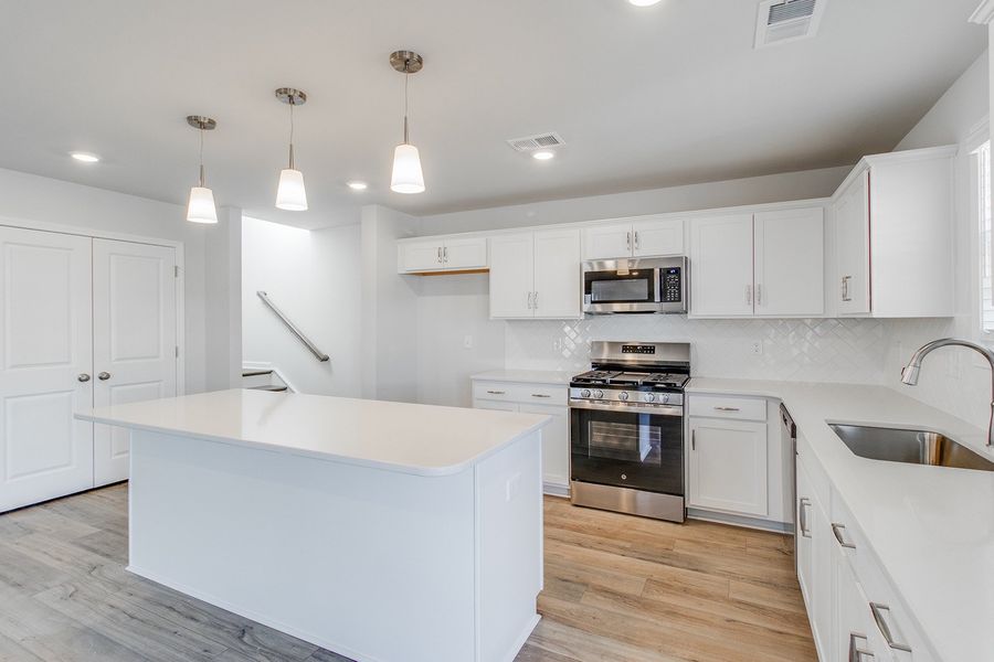 Furnished interior view inside a new home in Bluefield, Lexington (Image 7).