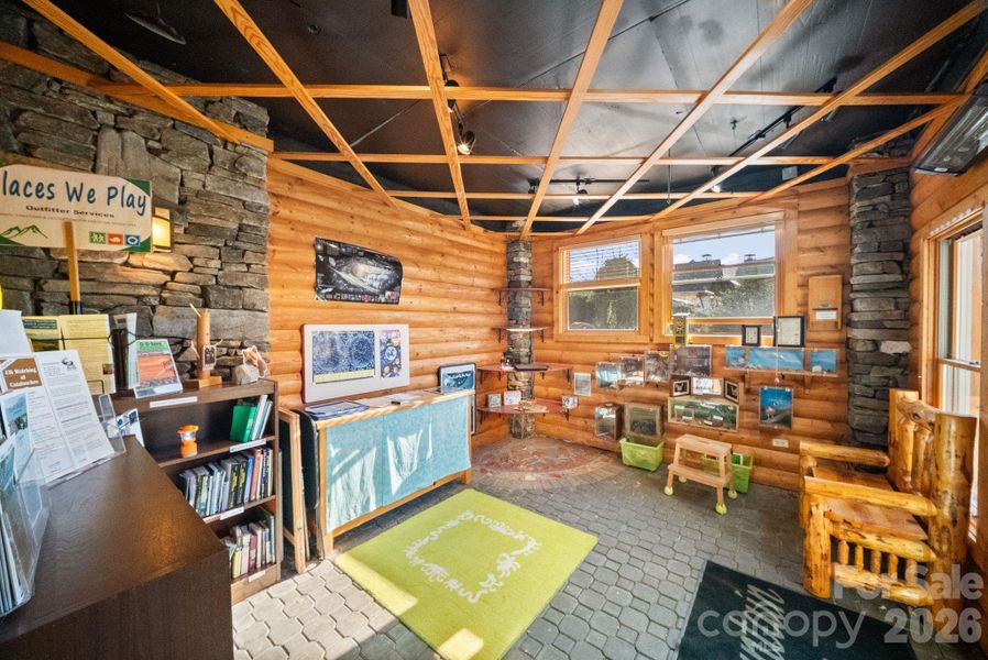 Outdoor Discovery Center at Mtn Air