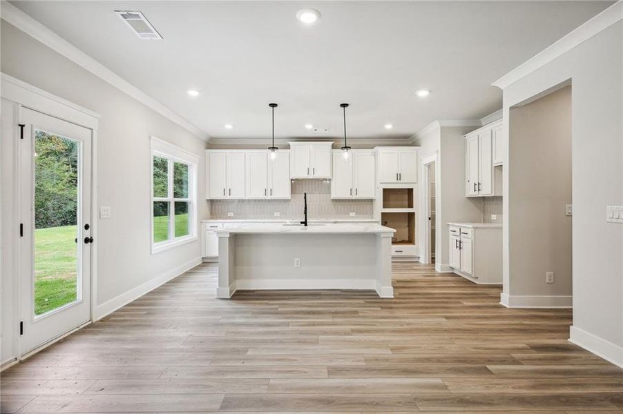 Image 72 of a home in Rosewood Lake Estates.