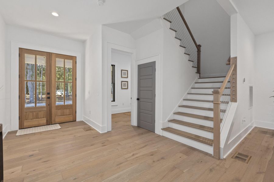 Spacious, unfurnished interior of a new home in , Johns Island (Image 55).