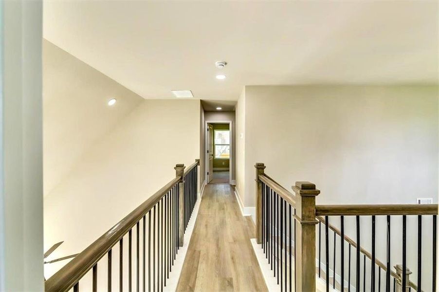 Spacious, unfurnished interior of a new home in , Conyers (Image 12).