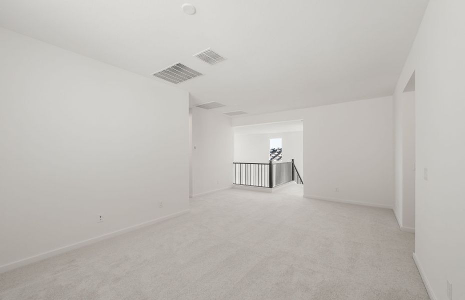 Spacious, unfurnished interior of a new home in Soleo, San Tan Valley (Image 24).