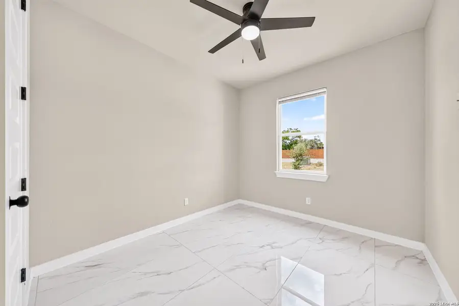 Spacious, unfurnished interior of a new home in , Somerset (Image 31).