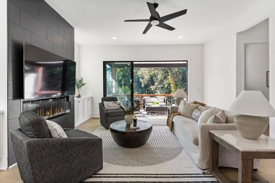 Furnished interior view inside a new home in , Alpharetta (Image 3).