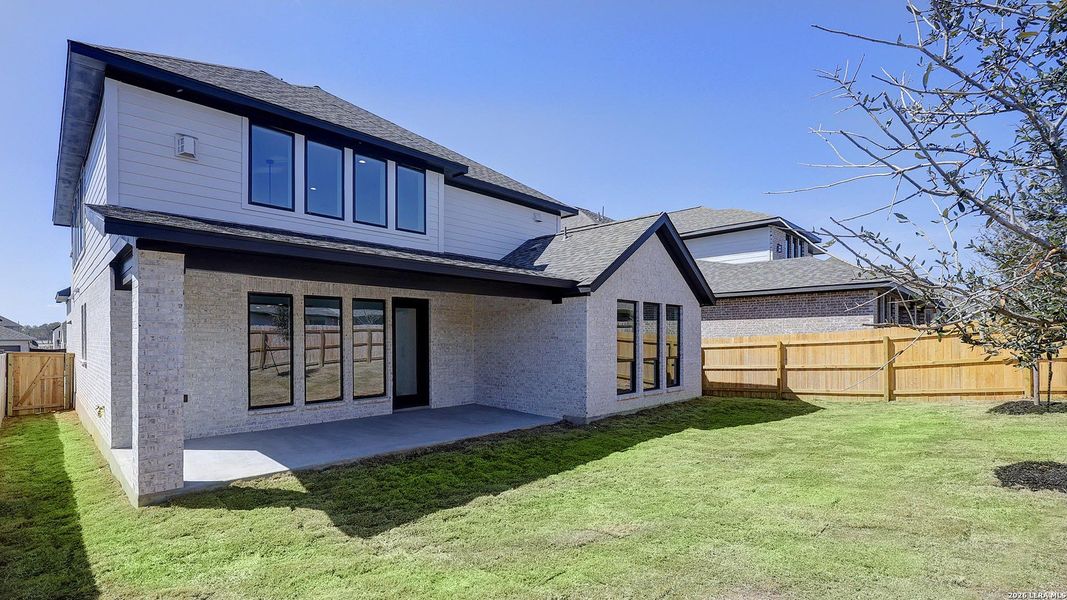 Exterior details and patio area of a home in Corley Farms, Boerne (Image 22).