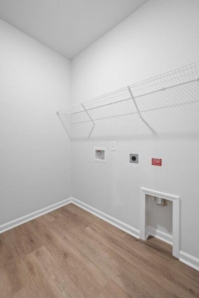 Spacious, unfurnished interior of a new home in Bradford Pointe, Summerville (Image 19).