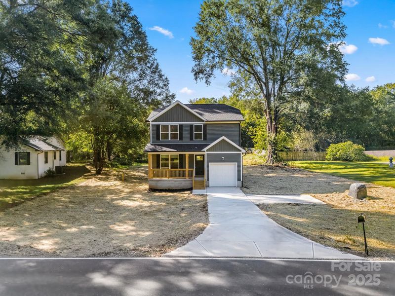 Image 21 of a home in .