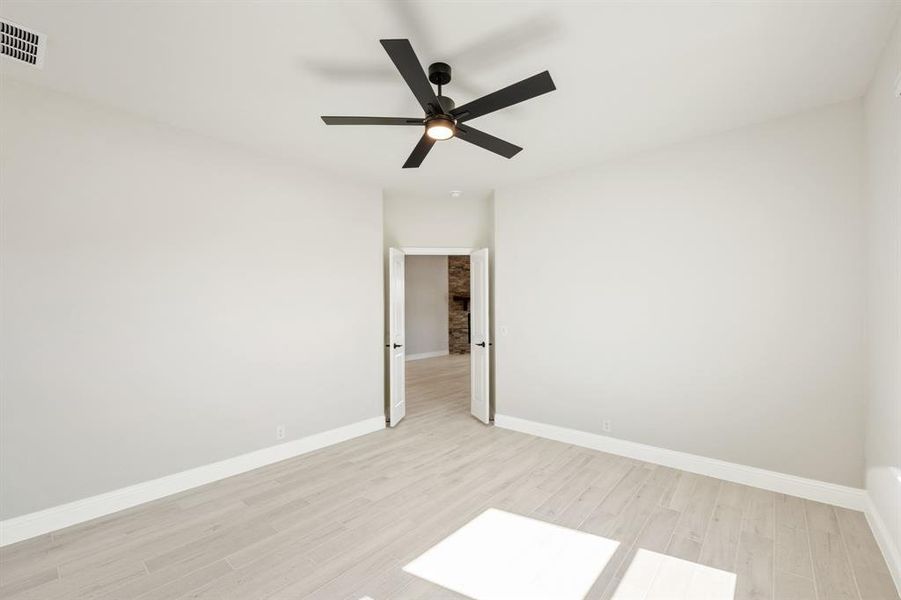 Spacious, unfurnished interior of a new home in Mockingbird Hills 60-65, Joshua (Image 36). Spacious, unfurnished interior of a new home in Mockingbird Hills 60-65, Joshua (Image 36).