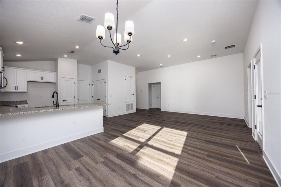 Spacious, unfurnished interior of a new home in , Newberry (Image 16).