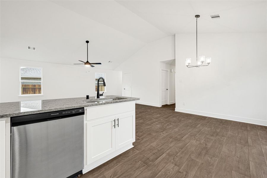 Furnished interior view inside a new home in Stonebrooke, Conroe (Image 6).