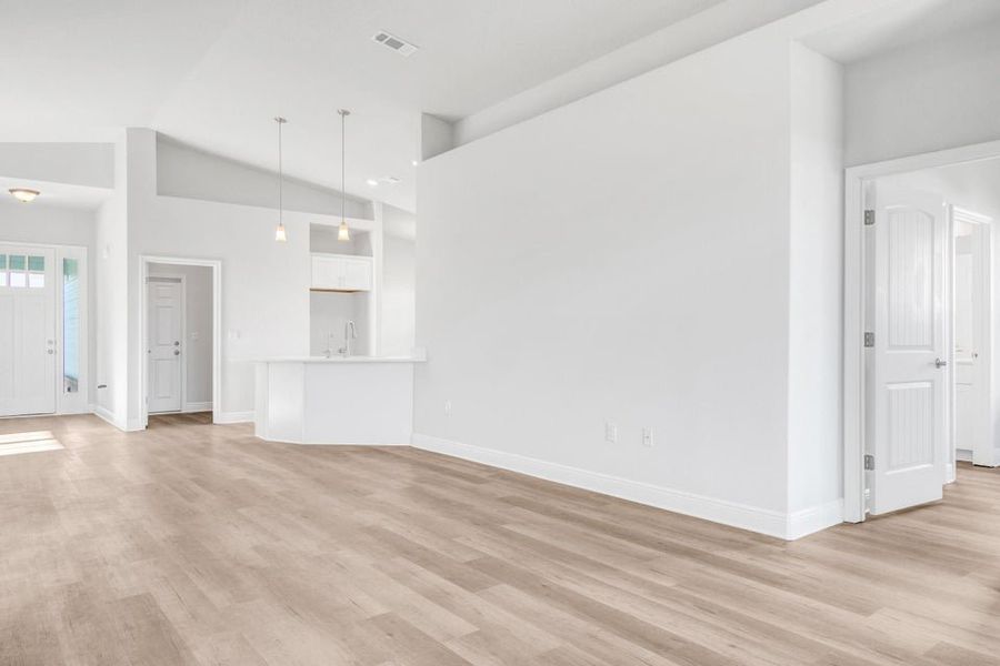 Spacious, unfurnished interior of a new home in The Bluffs at Lafayette, Freeport (Image 13). Spacious, unfurnished interior of a new home in The Bluffs at Lafayette, Freeport (Image 13).