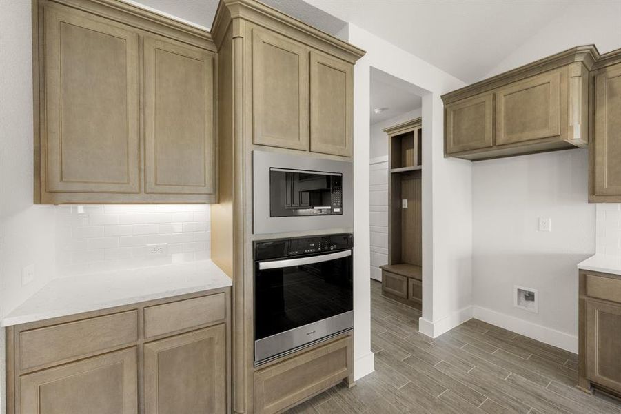 2910 Stella Rose- Kitchen-8545 2910 Stella Rose- Kitchen-8545