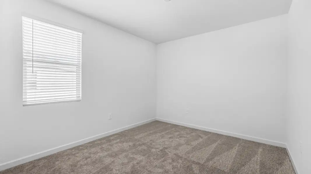 Representative unfurnished interior of a home built from the Phoenician by D.R. Horton in El Cidro, Goodyear (Image 31).