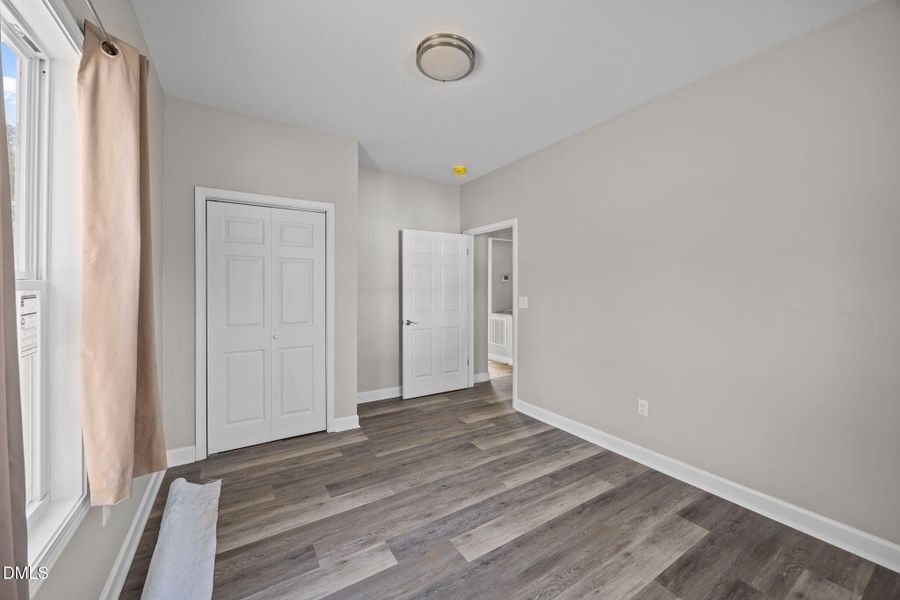 35-web-or-mls-1105 8th St HDR 042