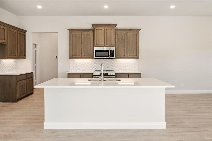 Furnished interior view inside a new home in The Retreat at North Grove 60, Waxahachie (Image 6). Furnished interior view inside a new home in The Retreat at North Grove 60, Waxahachie (Image 6).