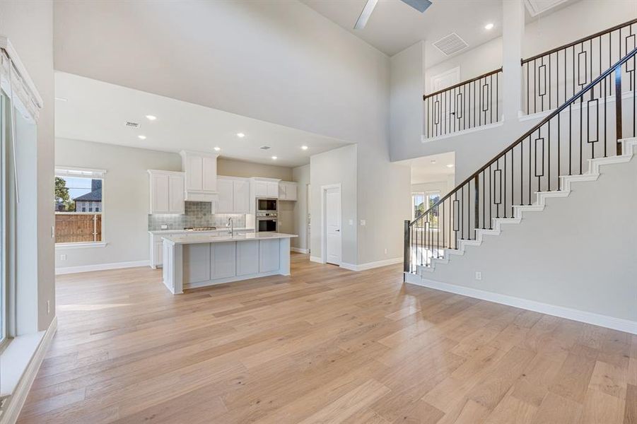 Spacious, unfurnished interior of a new home in Triple Diamond Ranch, Mansfield (Image 12).