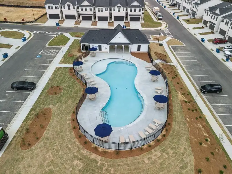Community amenities in , Lawrenceville (Image 19).