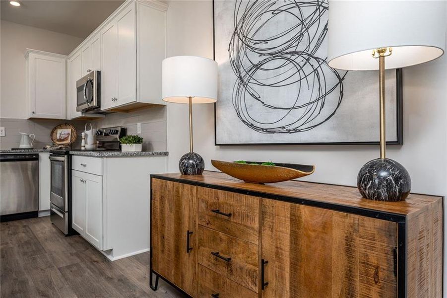 Furnished interior view inside a new home in Fair Oak, Calhoun (Image 12).