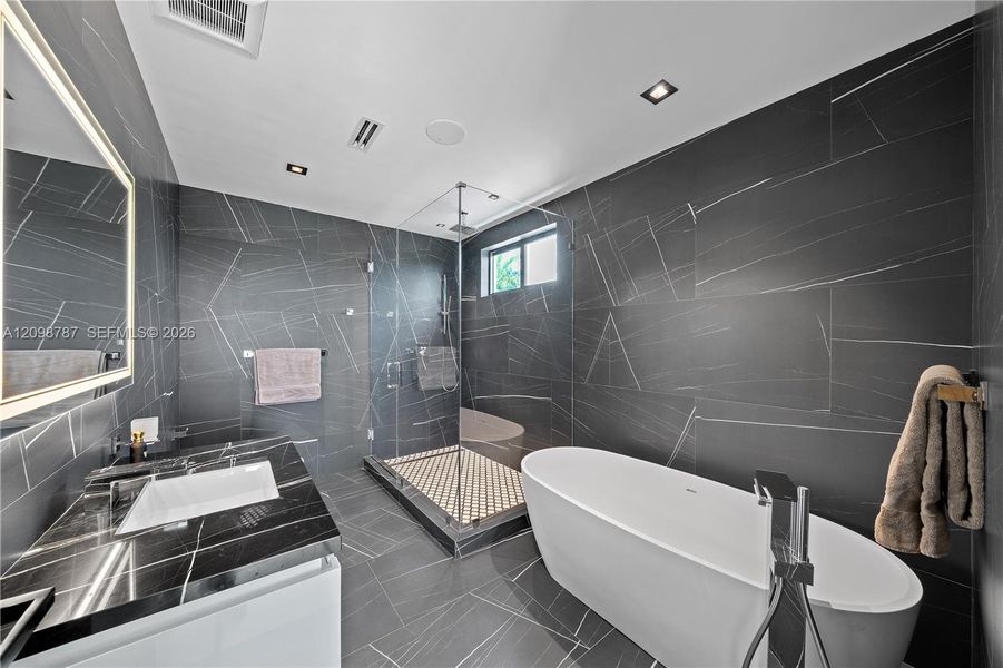 Furnished interior view inside a new home in , North Miami (Image 35).