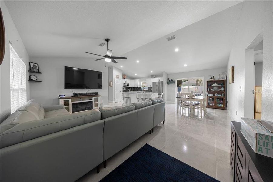 Furnished interior view inside a new home in , Ocala (Image 19).