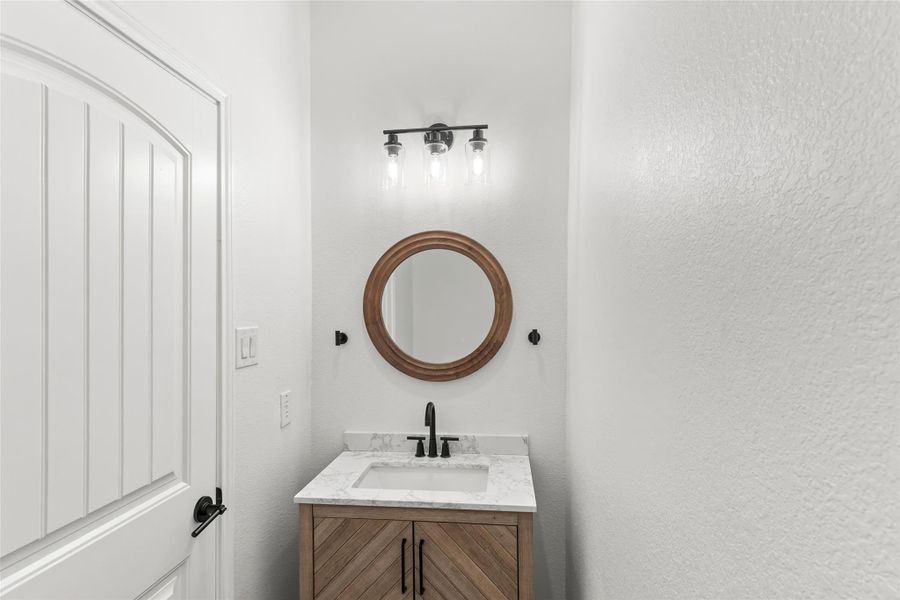 Furnished interior view inside a new home in , Conroe (Image 6).