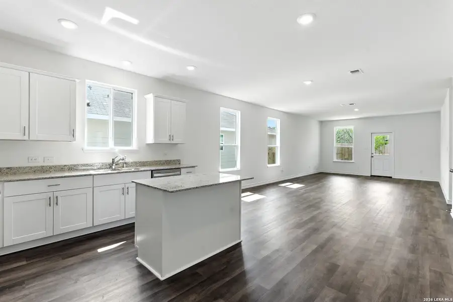 Furnished interior view inside a new home in Horizon Ridge, San Antonio (Image 11). Furnished interior view inside a new home in Horizon Ridge, San Antonio (Image 11).