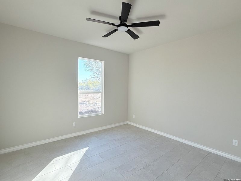 Spacious, unfurnished interior of a new home in , Pleasanton (Image 6).