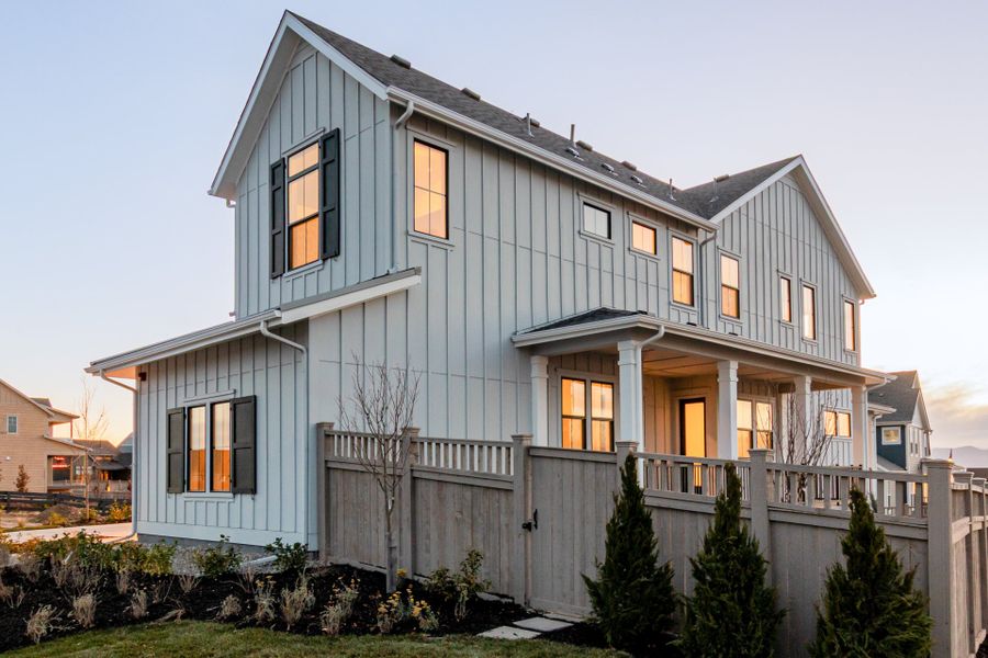 Representative exterior photo of a completed home built from the Luxe by Scott Felder Homes in Westerly, Erie, CO (Image 25).
