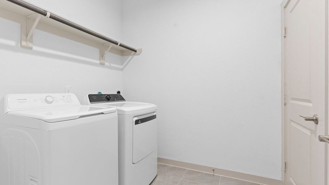 Furnished interior view inside a new home in Alexander, Pearland (Image 8). Furnished interior view inside a new home in Alexander, Pearland (Image 8).