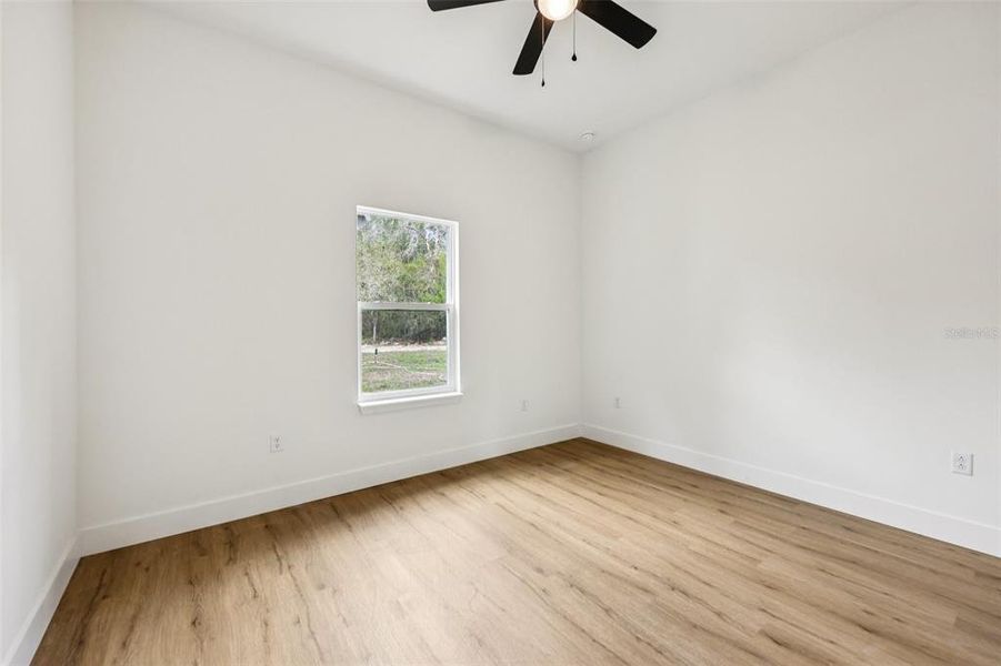 Spacious, unfurnished interior of a new home in , Ocklawaha (Image 27).