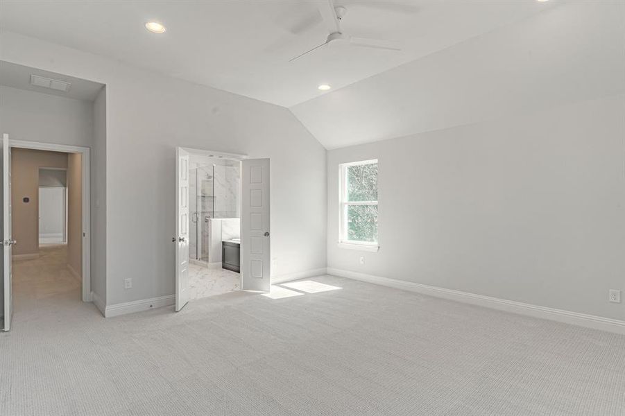 Spacious, unfurnished interior of a new home in , Fort Worth (Image 18).