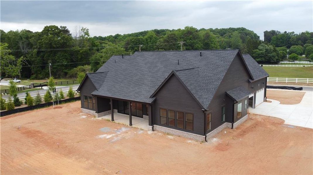 Image 16 of a home in Glory Meadows.