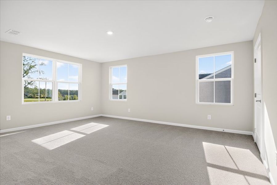 Spacious, unfurnished interior of a new home in Everly, Spartanburg (Image 10). Spacious, unfurnished interior of a new home in Everly, Spartanburg (Image 10).