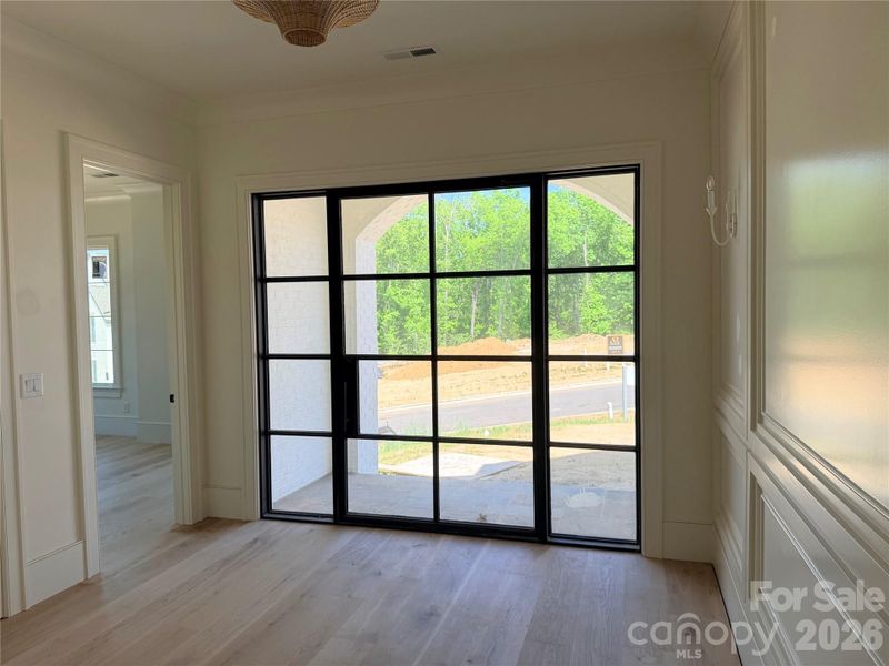 Spacious, unfurnished interior of a new home in , Davidson (Image 14).
