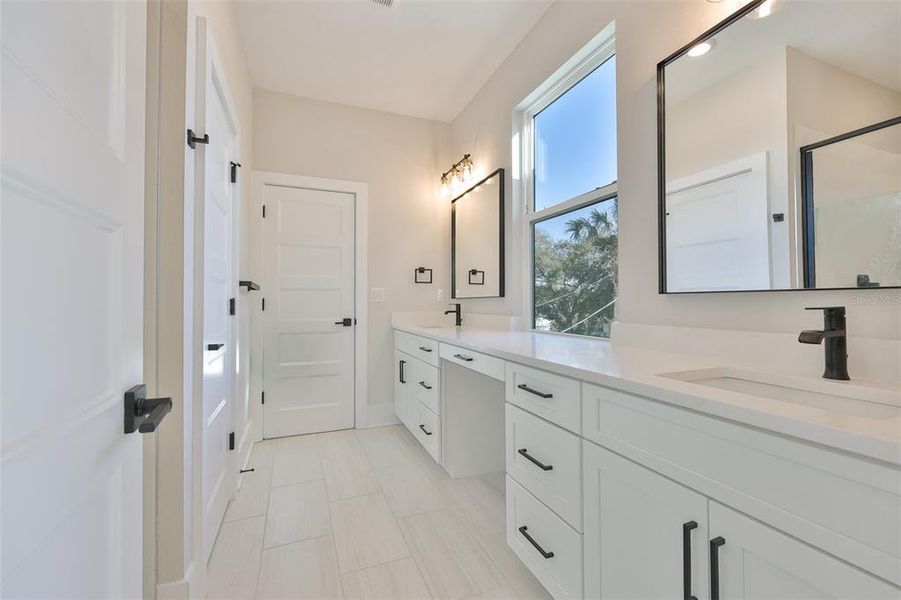 Furnished interior view inside a new home in , Tampa (Image 6).