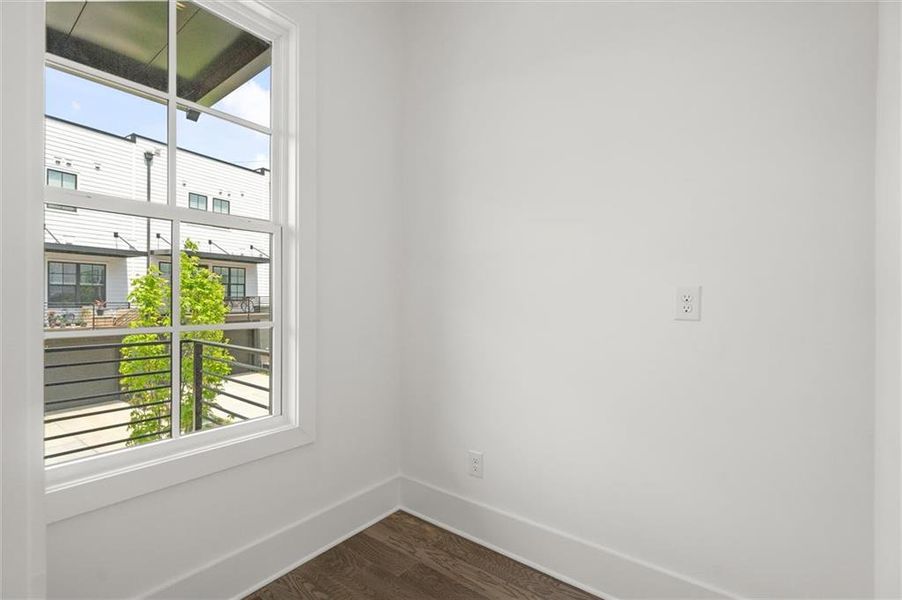 Spacious, unfurnished interior of a new home in The Gathering – Alpharetta, Alpharetta (Image 28).